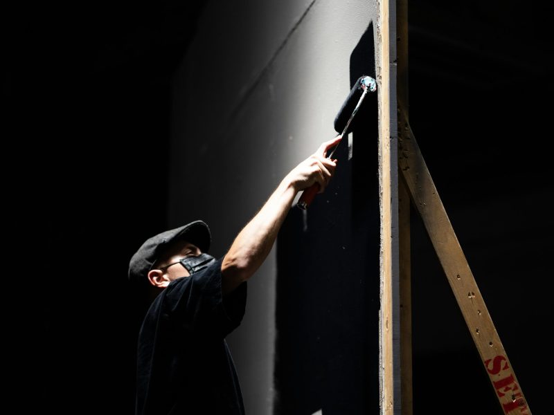 luigi-estuye-lucreative-5wKvYUcWPYQ-unsplash